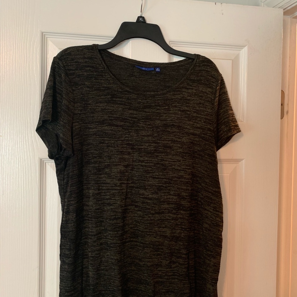 Apt 9 tunic style blouse